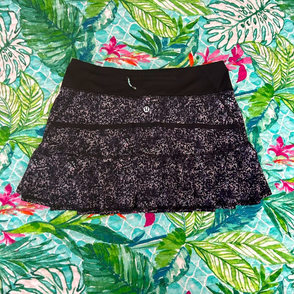 Lululemon skirt EUC